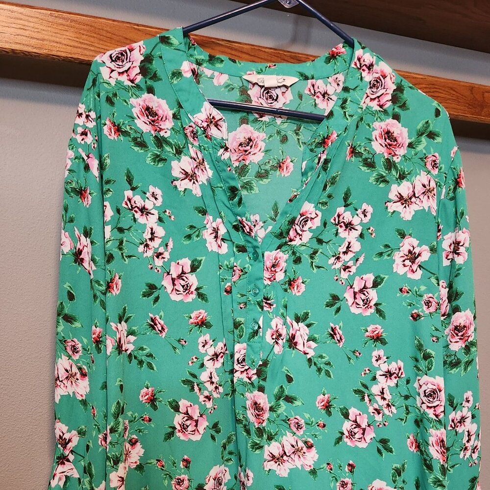 54. Pioneer Woman Green Bell Sleeve 3X Blouse